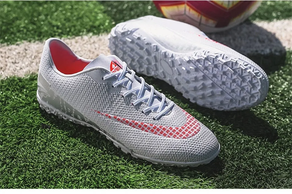 Boxing Sneakers Ultralight Soccer Shoes Men Outdoor FG TF Boys Non-Slip Cleats