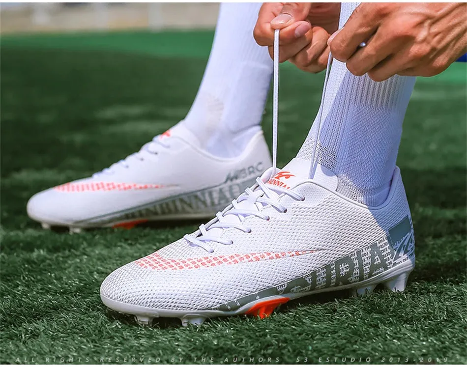 Ultralight Soccer Shoes Men Outdoor FG TF Boys Non-Slip Cleats Kobe Sneakers
