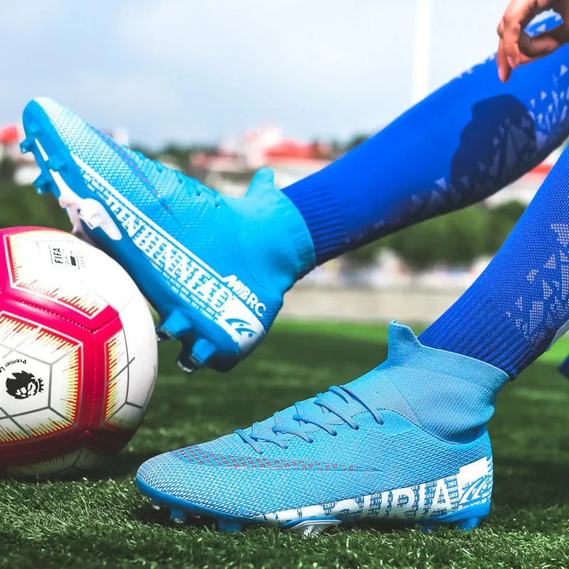 Ultralight Soccer Shoes Men Outdoor FG TF Boys Non-Slip Cleats Ivory Sneakers