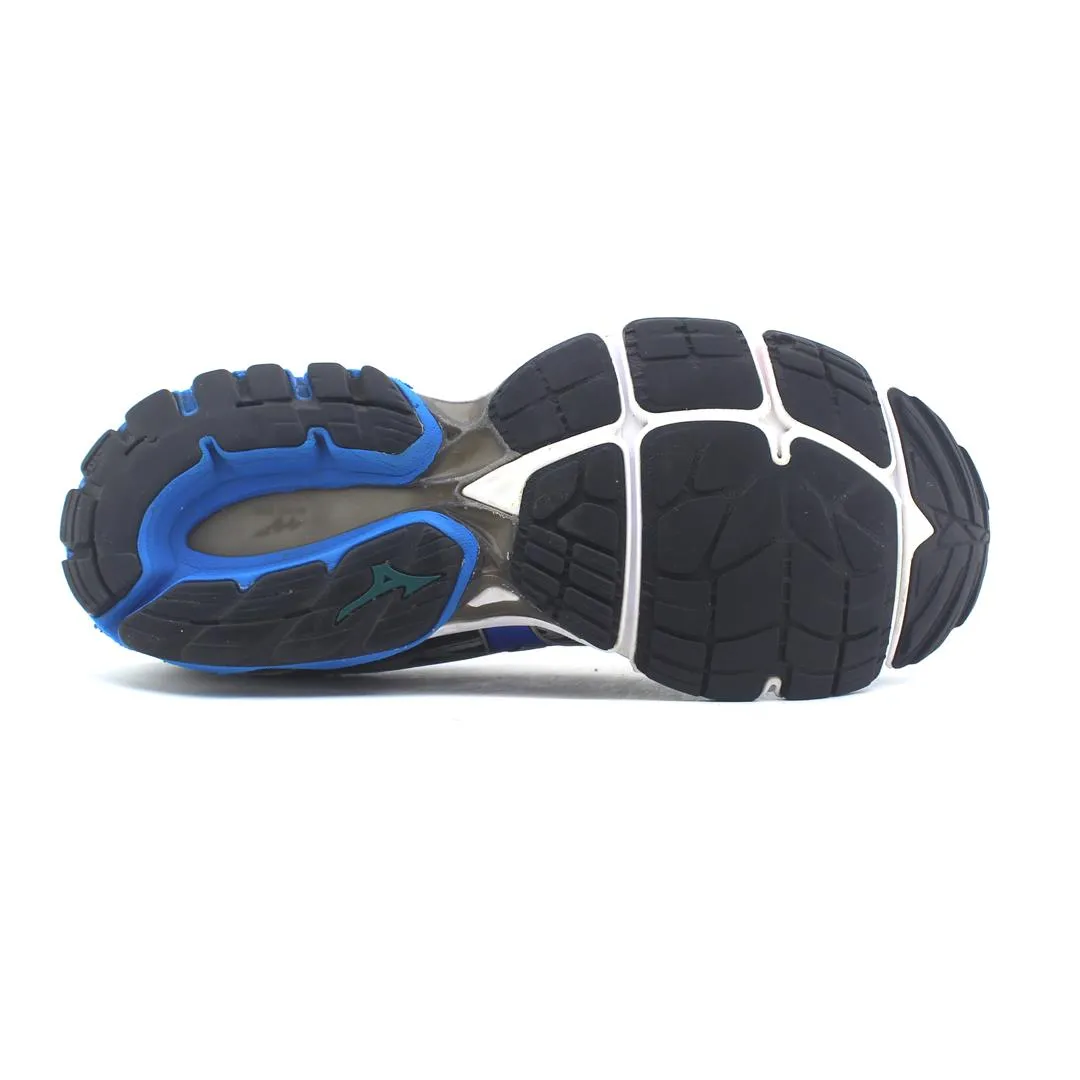 MIZUNO WAVEINSPIE 14 Best Running Shoes For Older