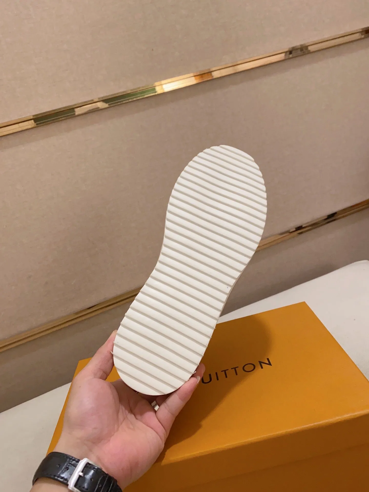 MSE079 LB Men's Sneakers / Size7-10 Quilted Sneakers