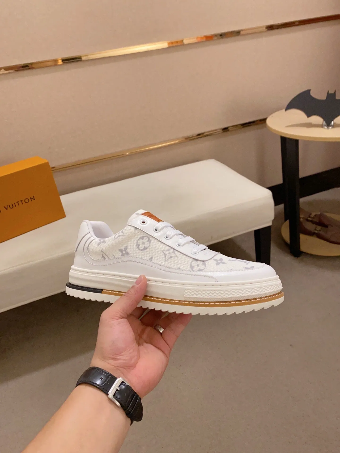 The Sneakers MSE079 LB Men's Sneakers / Size7-10