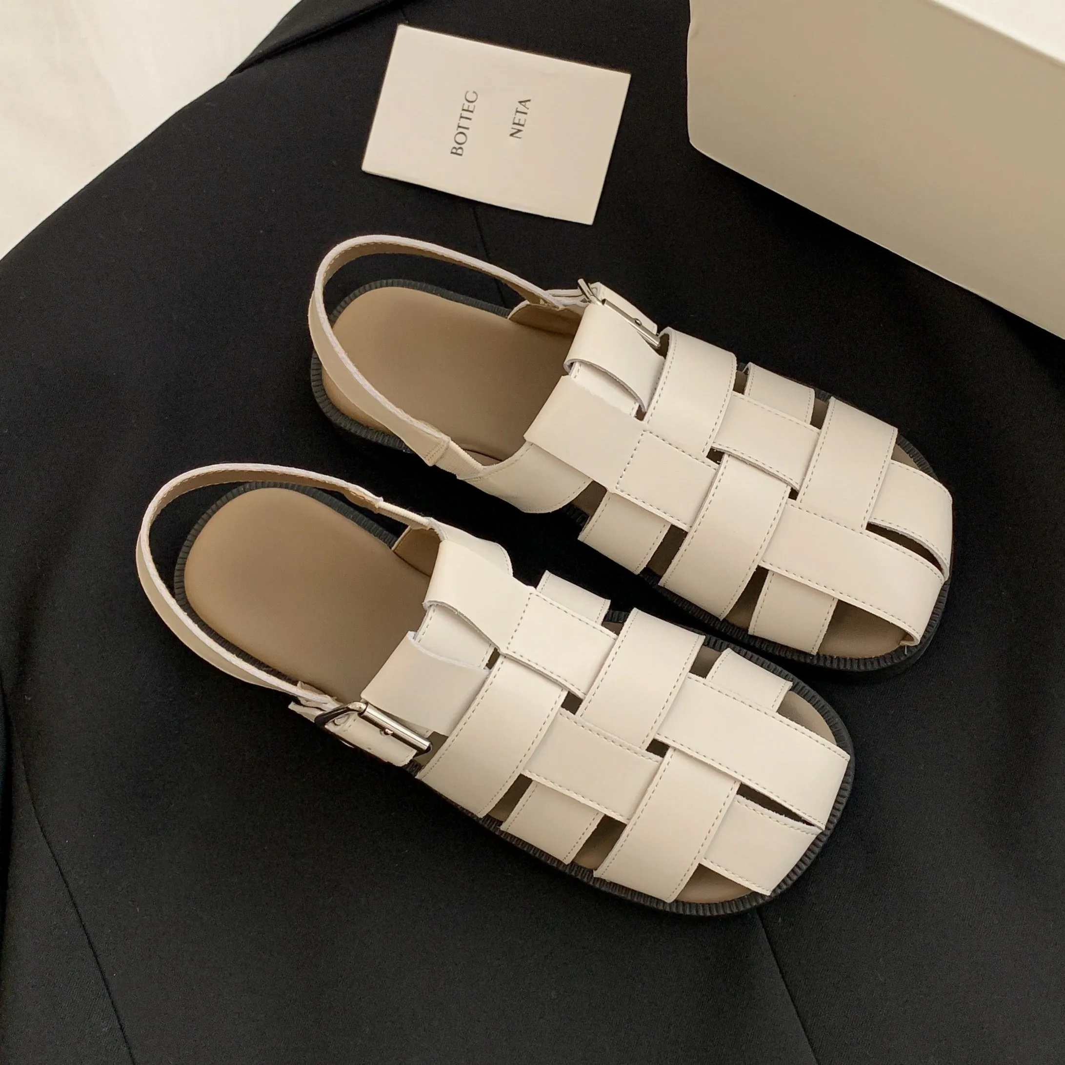 Womens Fisherman Flat Shoe Strappy Close-toe Sandals Silver Sandals