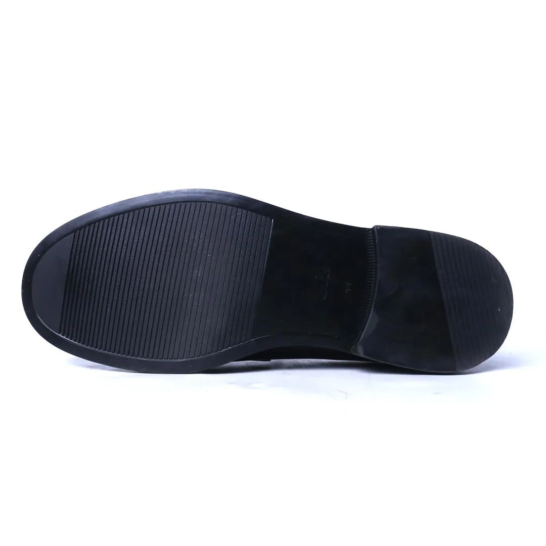 Steve Madden Suede Loafers ZARA. .